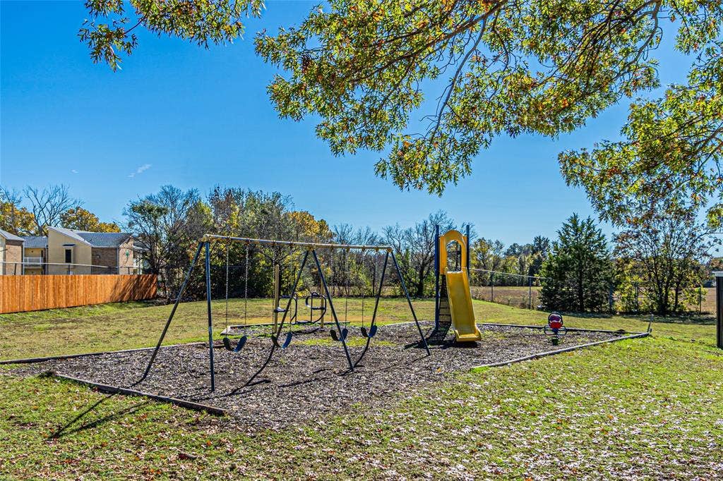 300 W Wintergreen Road, #729ABP, DeSoto, TX 75115