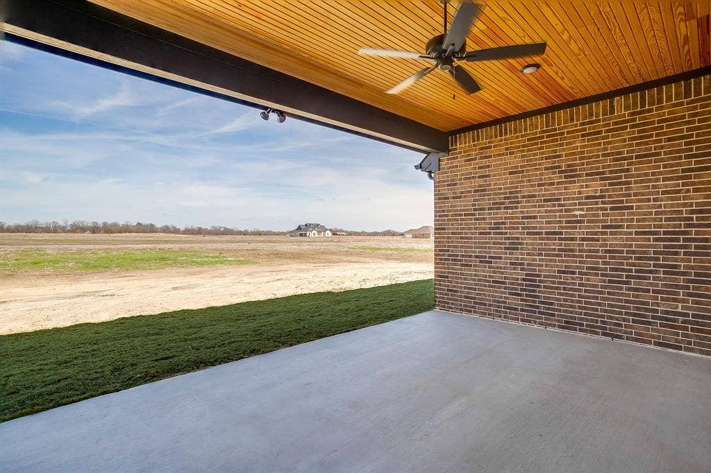 310 Waterfall Ranch Road, Waxahachie, TX 75167 310 Waterfall Ranch Road, Waxahachie, TX 75167