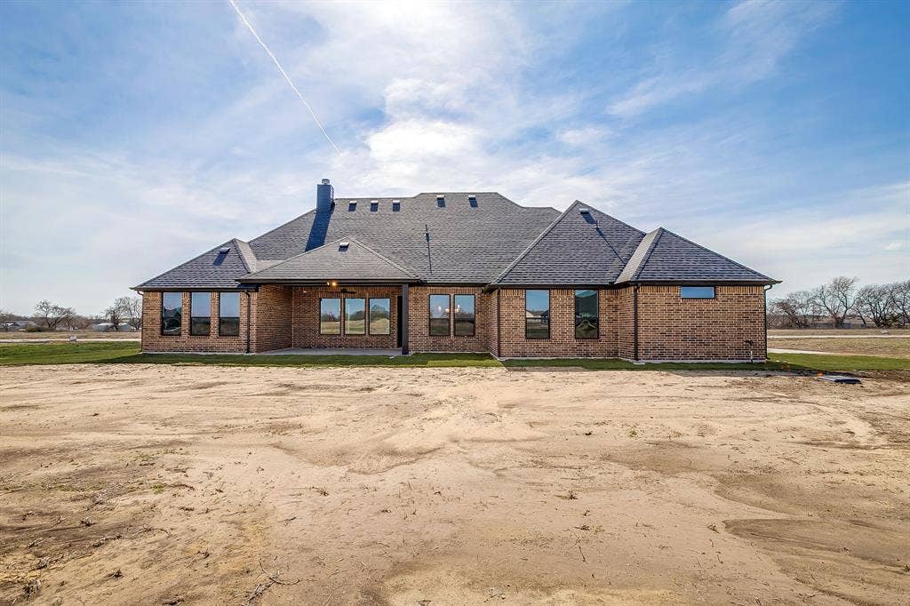 310 Waterfall Ranch Road, Waxahachie, TX 75167 310 Waterfall Ranch Road, Waxahachie, TX 75167
