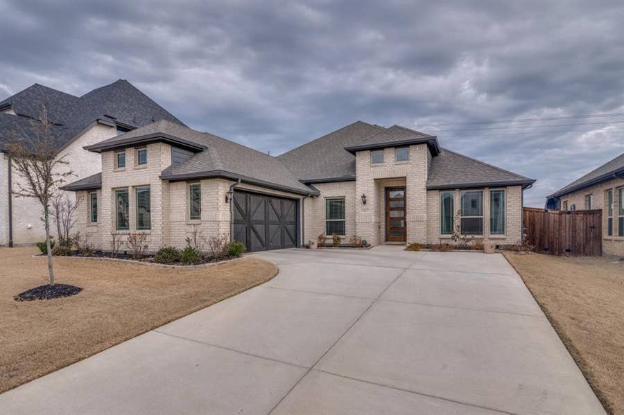 Property photo for 1927 Frediano Lane, McLendon Chisholm, TX
