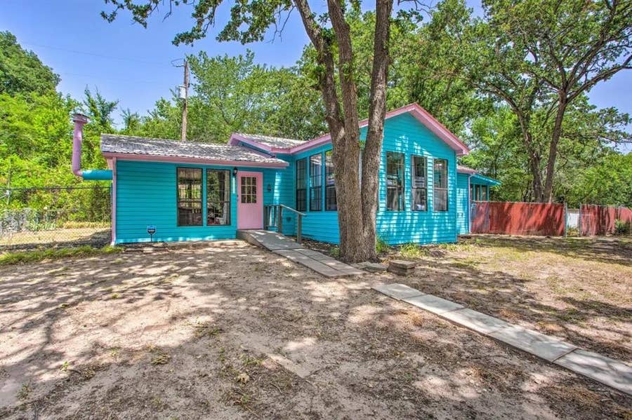 Property photo for 9899 Archer Lane, Quinlan, TX