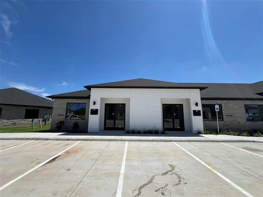 Property photo for 6000 Alma Road, #902, McKinney, TX