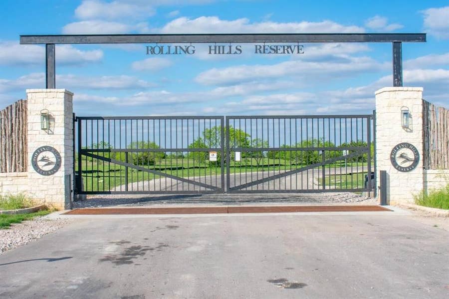 Property photo for 23 Alta Vista Drive, Lampasas, TX