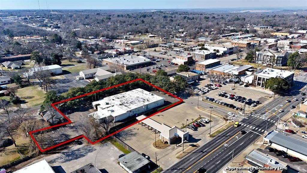 201-209 S Prairieville Street, Athens, TX 75751 201-209 S Prairieville Street, Athens, TX 75751