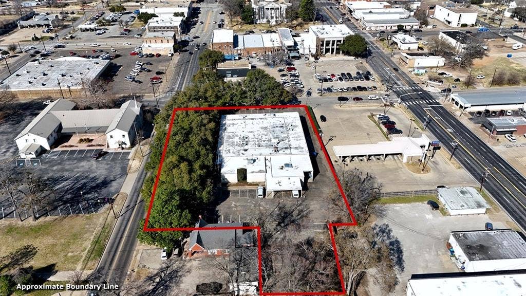 201-209 S Prairieville Street, Athens, TX 75751 201-209 S Prairieville Street, Athens, TX 75751