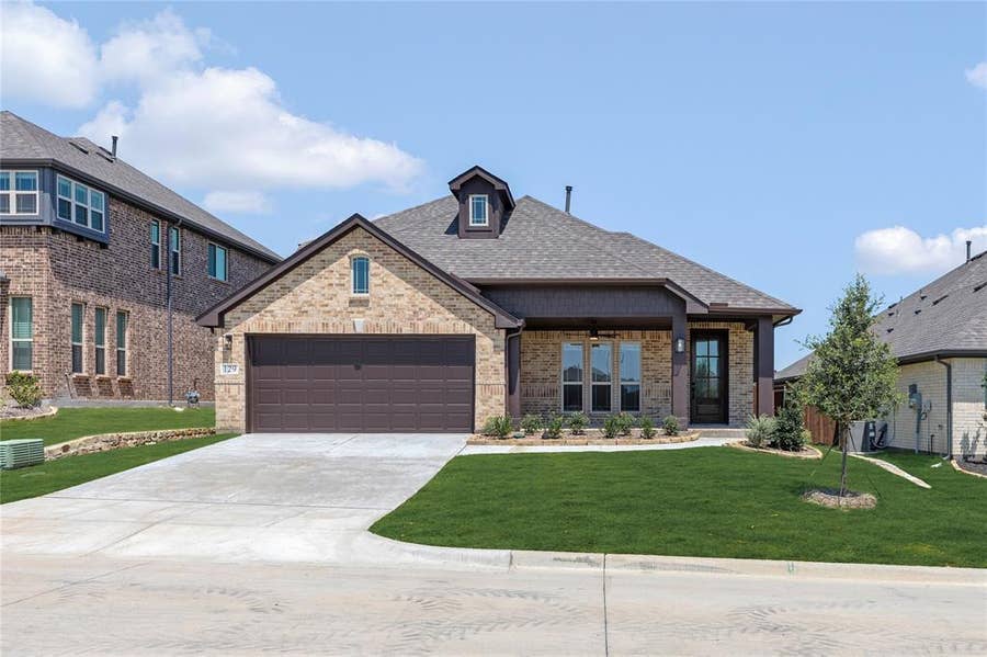 Property photo for 129 Silverleaf Drive, Balch Springs, TX