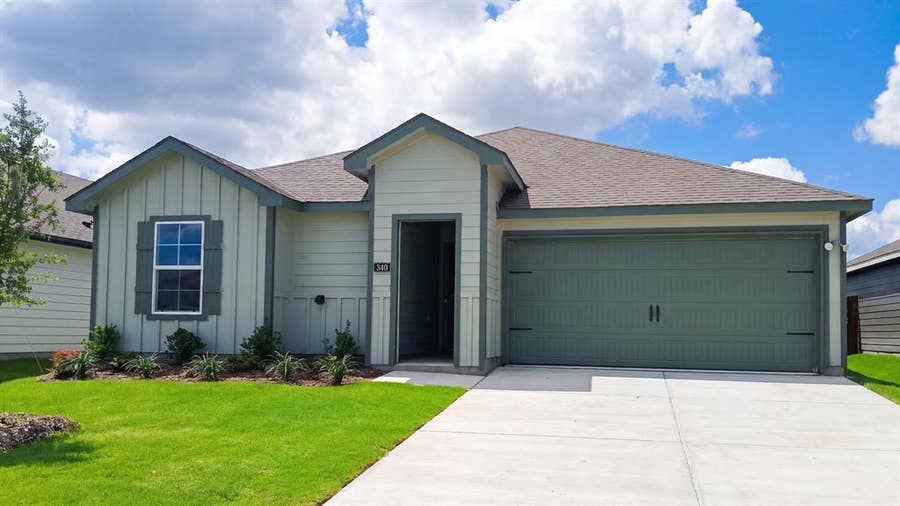 Property photo for 340 Whispering Pine Drive, Royse City, TX