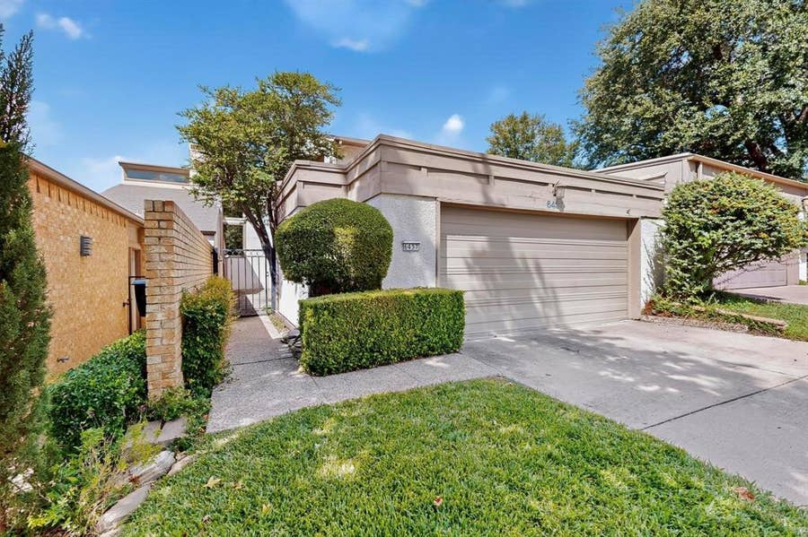 Property photo for 6437 Cedar Hollow Drive, Dallas, TX