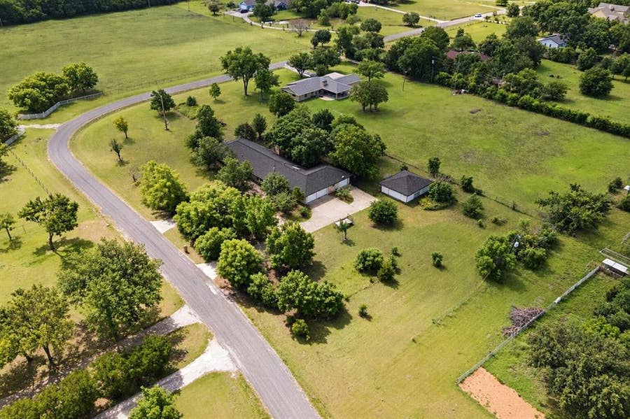 Property photo for 5291 Pecan Place Drive, McKinney, TX