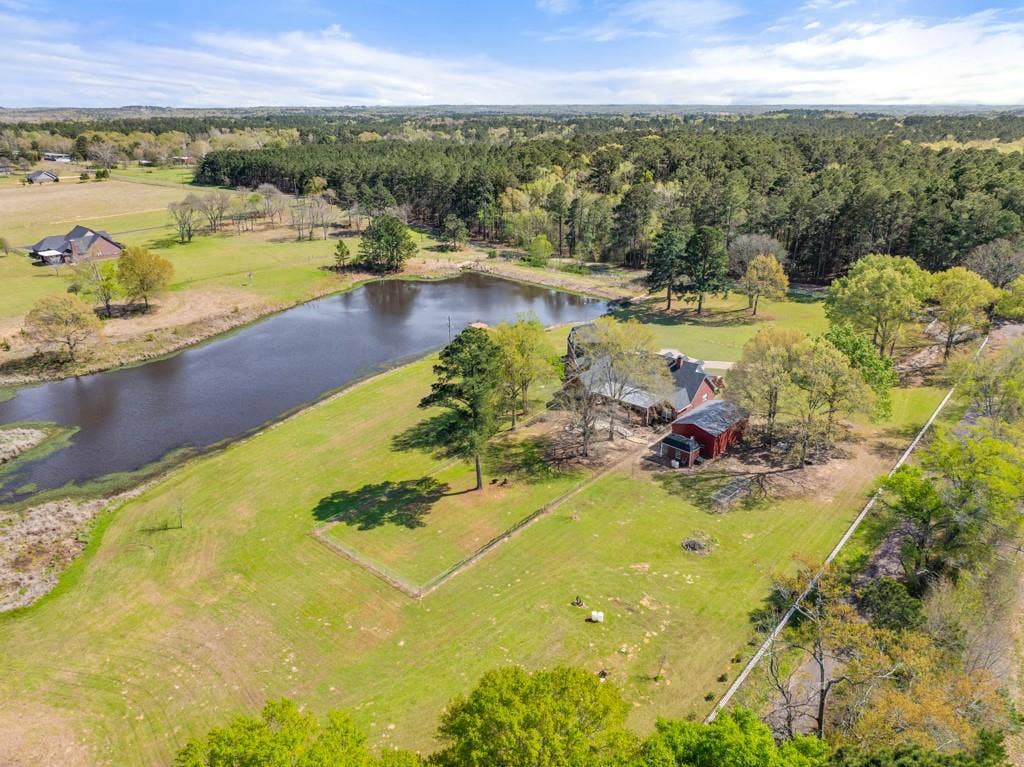 15080 County Road 1104, Flint, TX 75762 15080 County Road 1104, Flint, TX 75762