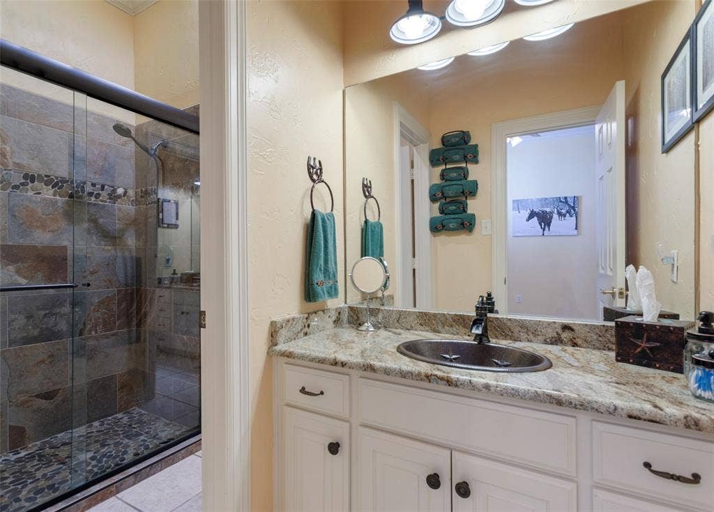 15080 County Road 1104, Flint, TX 75762 15080 County Road 1104, Flint, TX 75762