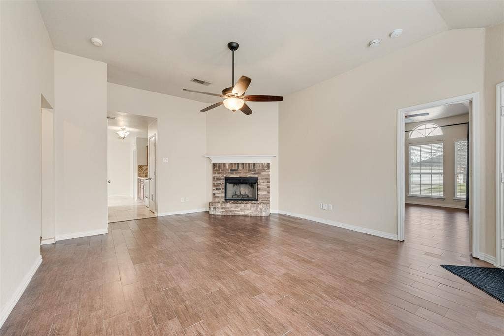1214 Misty Meadow Drive, Midlothian, TX 76065
