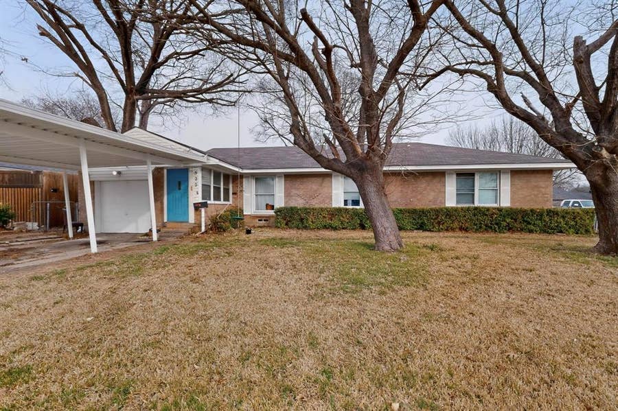 Property photo for 522 Phillip Street, Mesquite, TX