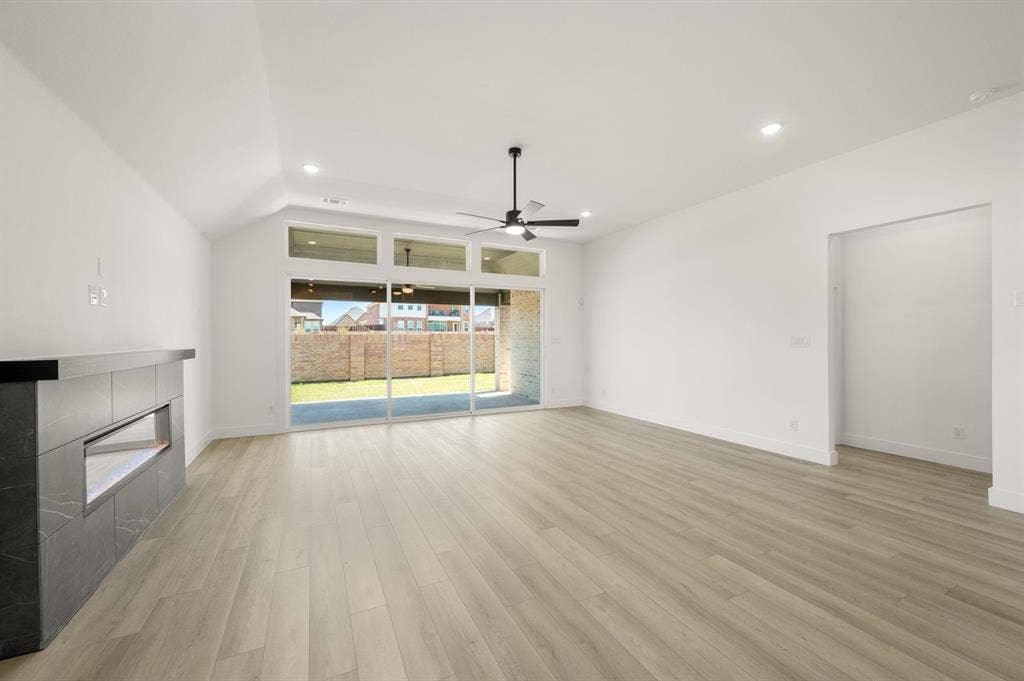 1842 Briarwood Way, Midlothian, TX 76065 1842 Briarwood Way, Midlothian, TX 76065
