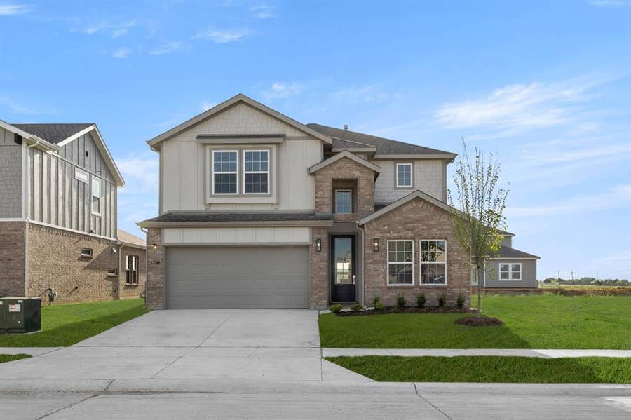 Property photo for 1728 Sage Garden Drive, Denton, TX