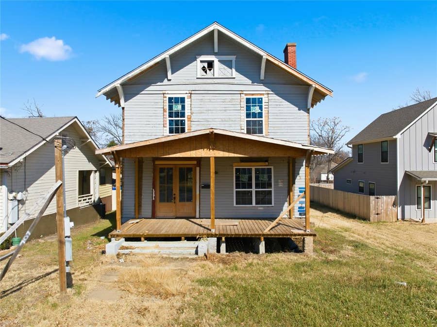 Property photo for 707 N 15th Street, Waco, TX