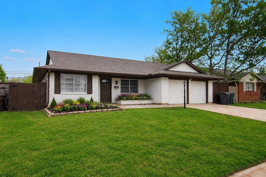 Property photo for 2404 17th Street, Plano, TX