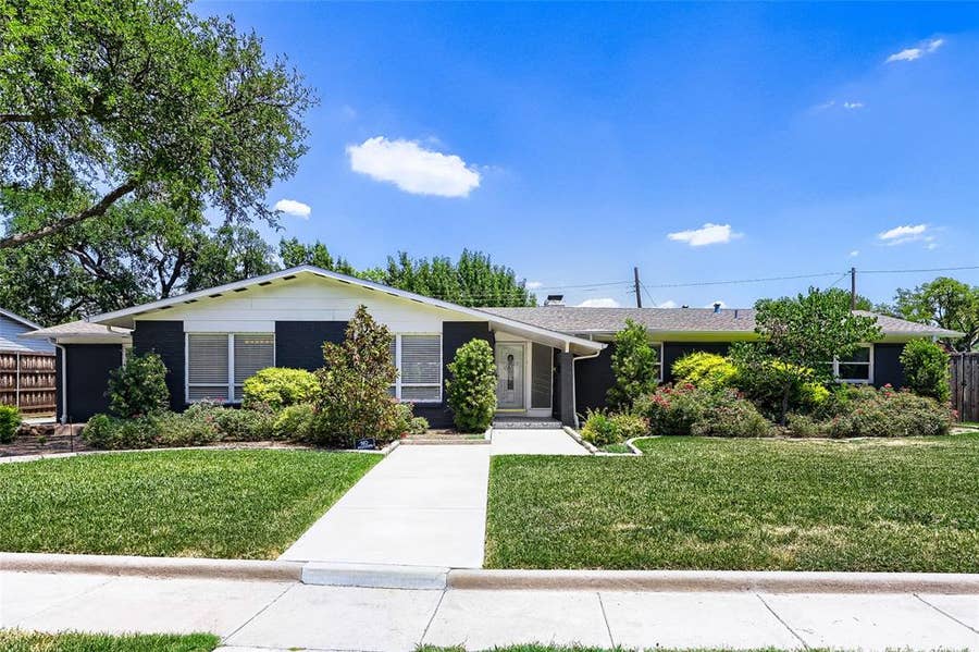 Property photo for 11608 Sonnet Drive, Dallas, TX