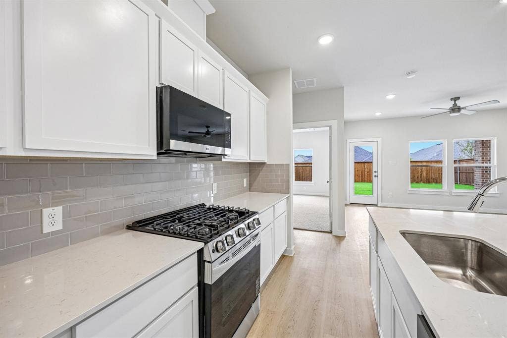 720 Ashley Gardens Drive, Forney, TX 75126 720 Ashley Gardens Drive, Forney, TX 75126