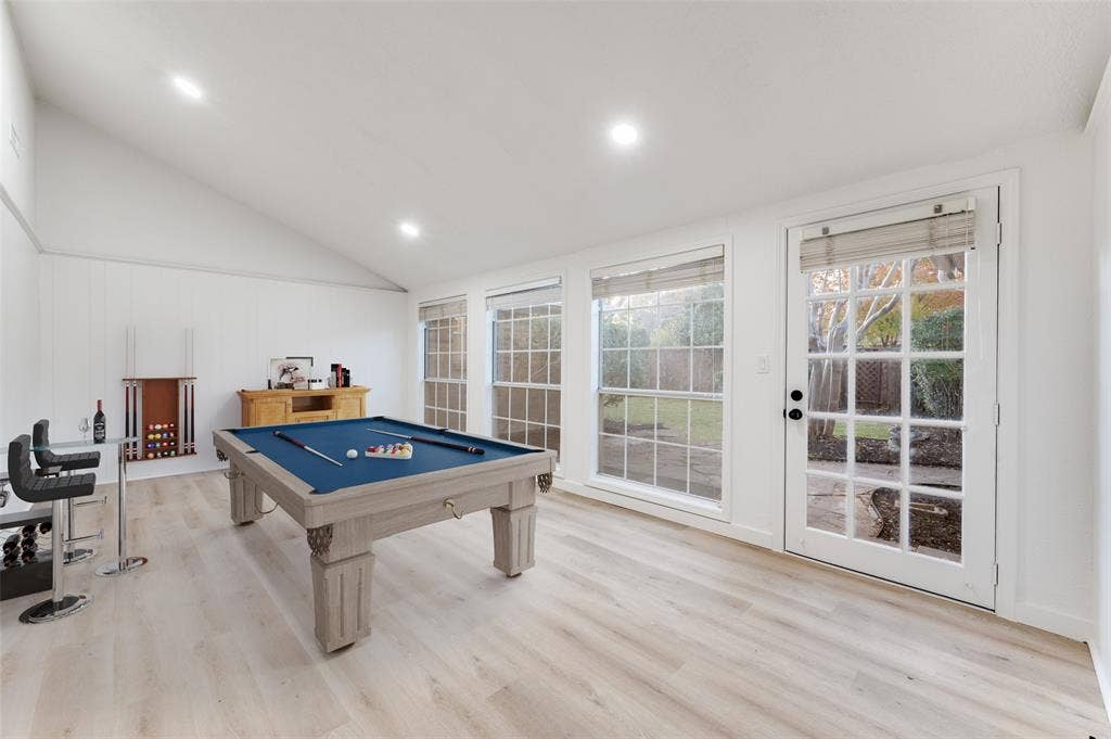 2601 Red Oak Lane, Plano, TX 75075 2601 Red Oak Lane, Plano, TX 75075