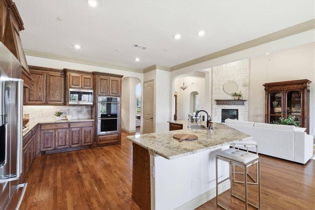 100 Lilyfield Drive, Lucas, TX 75002