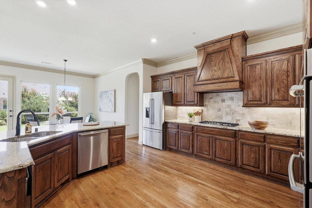 100 Lilyfield Drive, Lucas, TX 75002