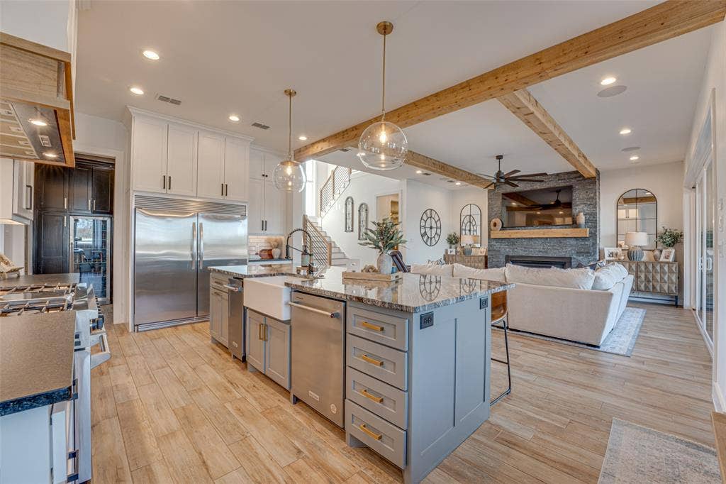 5629 Lakeshore Court, Log Cabin, TX 75148 5629 Lakeshore Court, Log Cabin, TX 75148