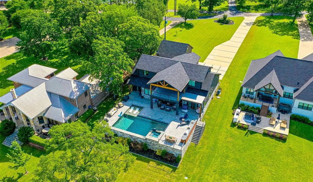 5629 Lakeshore Court, Log Cabin, TX 75148 5629 Lakeshore Court, Log Cabin, TX 75148