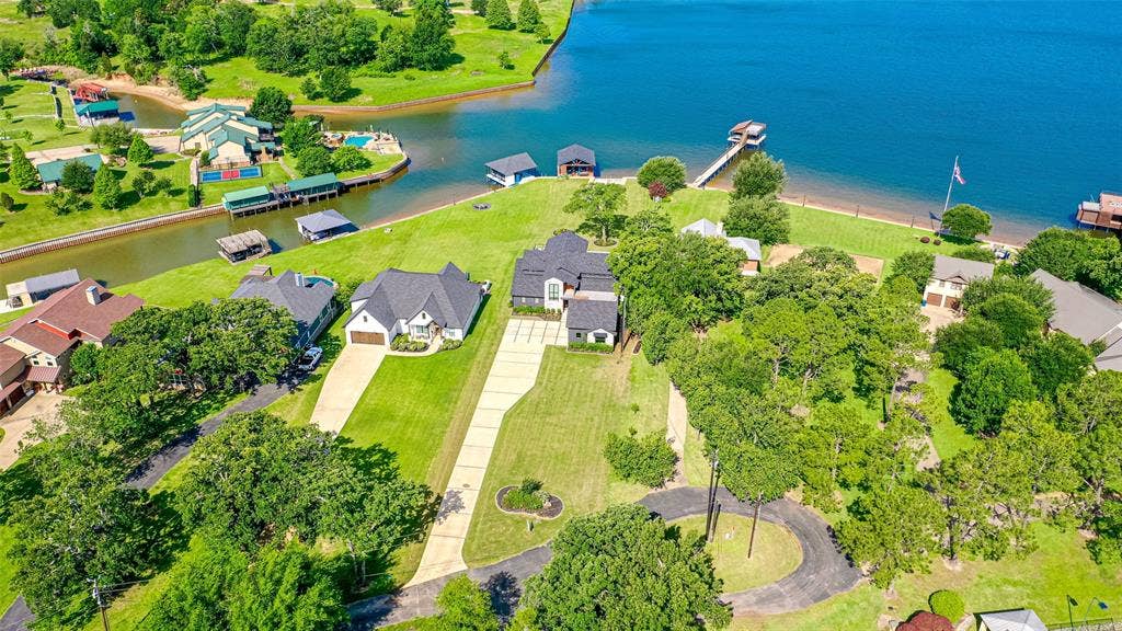 5629 Lakeshore Court, Log Cabin, TX 75148 5629 Lakeshore Court, Log Cabin, TX 75148