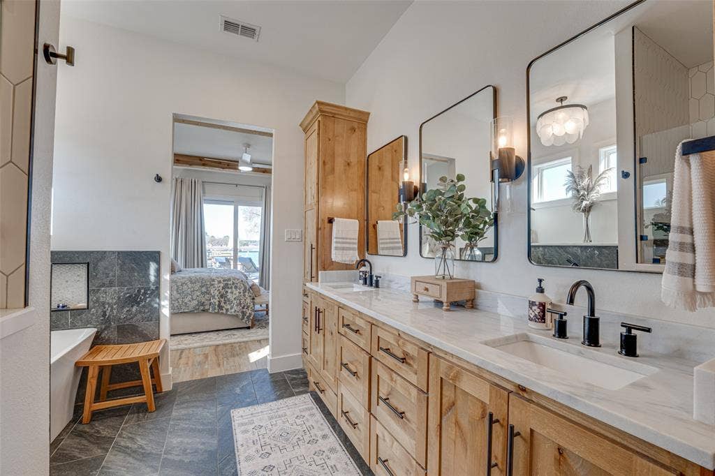 5629 Lakeshore Court, Log Cabin, TX 75148 5629 Lakeshore Court, Log Cabin, TX 75148