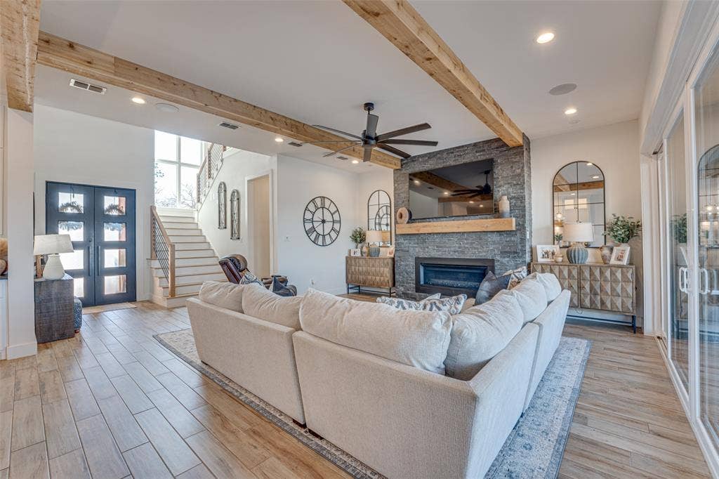 5629 Lakeshore Court, Log Cabin, TX 75148 5629 Lakeshore Court, Log Cabin, TX 75148