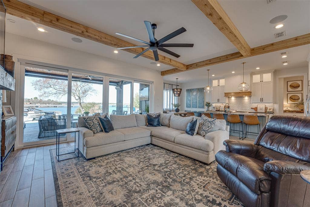 5629 Lakeshore Court, Log Cabin, TX 75148 5629 Lakeshore Court, Log Cabin, TX 75148