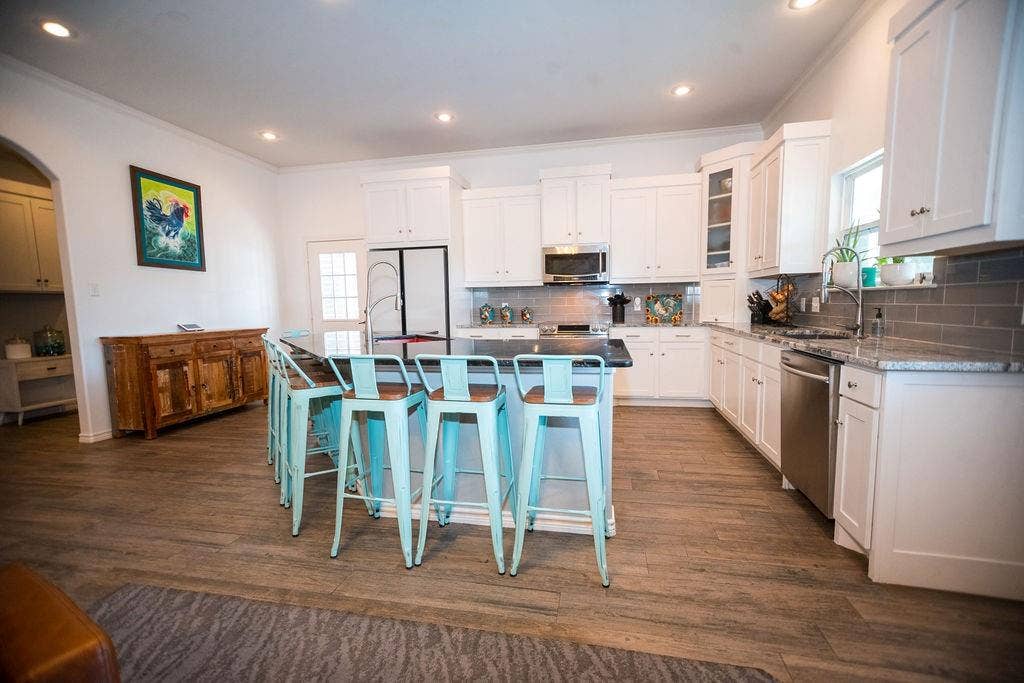 6401 Palomino Court, Athens, TX 75752 6401 Palomino Court, Athens, TX 75752