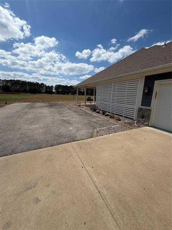 6401 Palomino Court, Athens, TX 75752 6401 Palomino Court, Athens, TX 75752