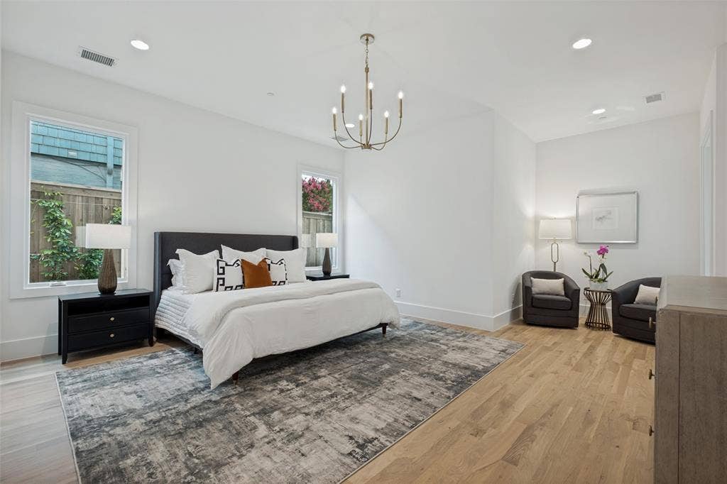 4635 Lorraine Avenue, Highland Park, TX 75209 Generous sized Downstairs primary suite with seating area, spa inspired bath, oversized shower and large closet