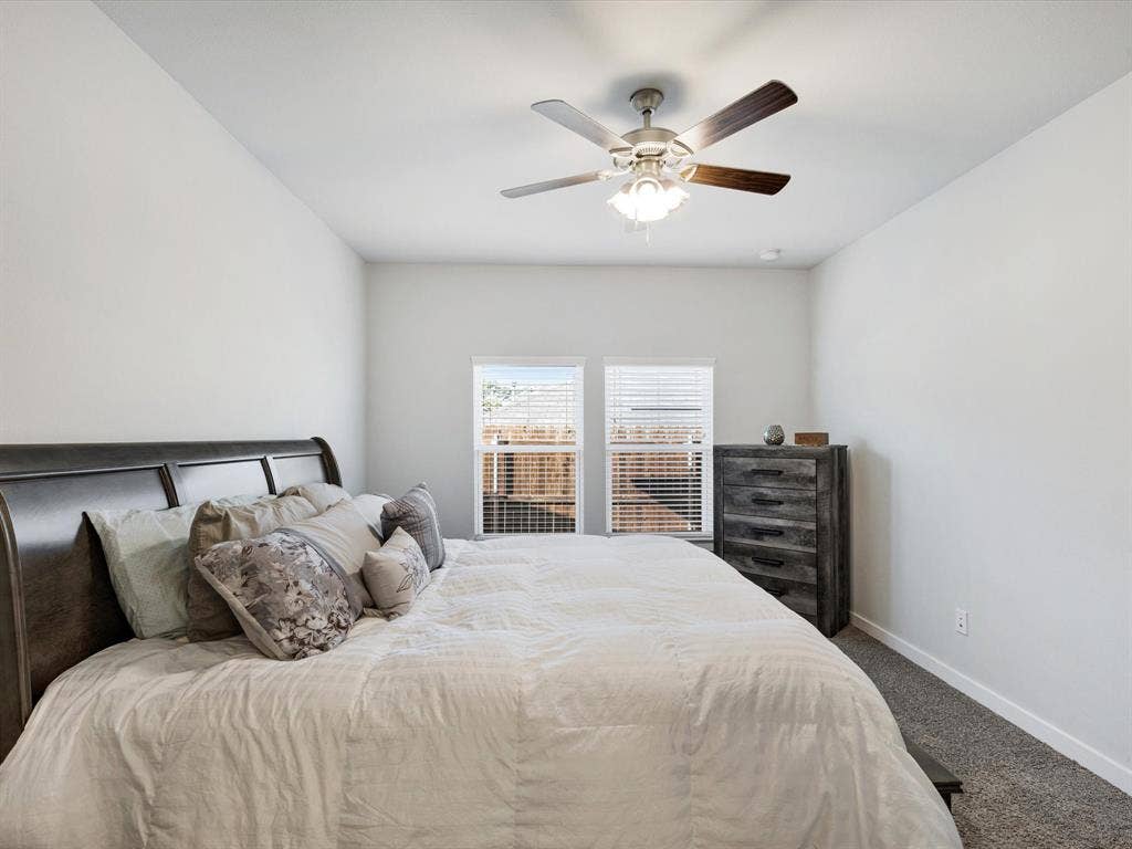 2105 Paxton Way, Denton, TX 76209