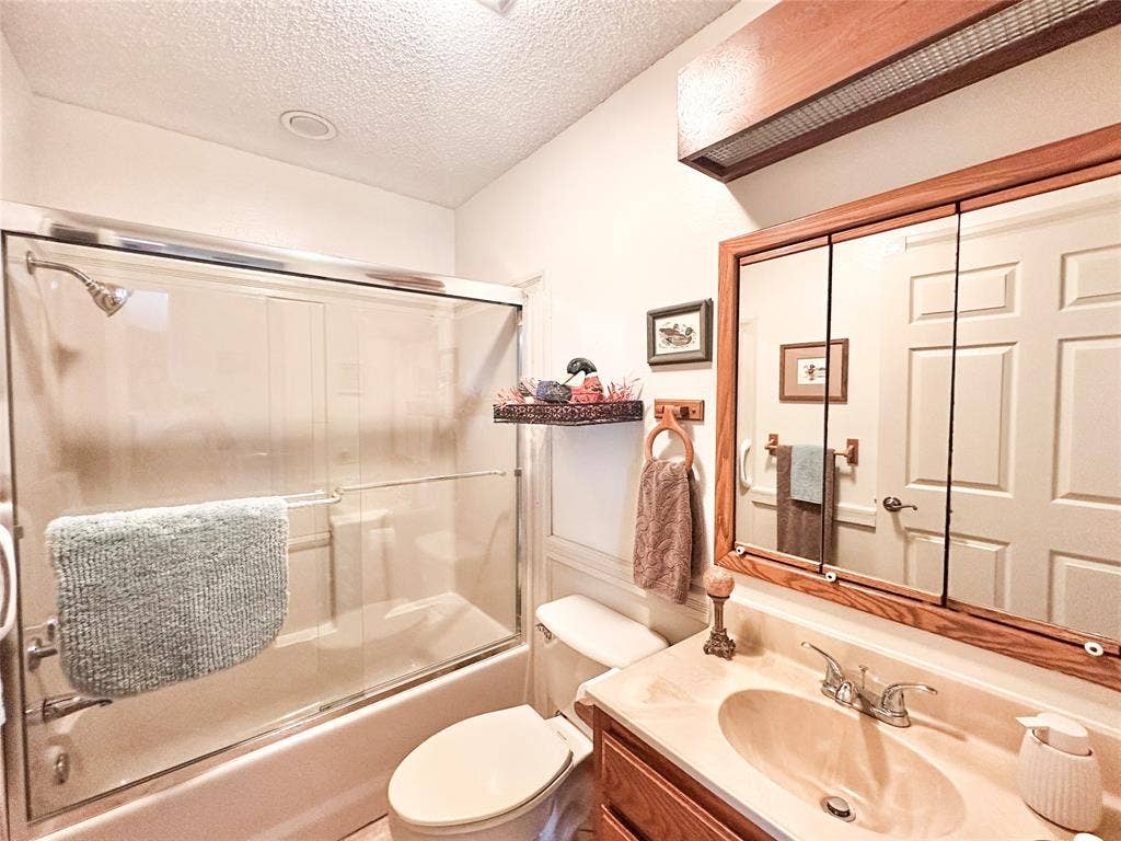 6791 Valley View Drive, Frankston, TX 75763 6791 Valley View Drive, Frankston, TX 75763