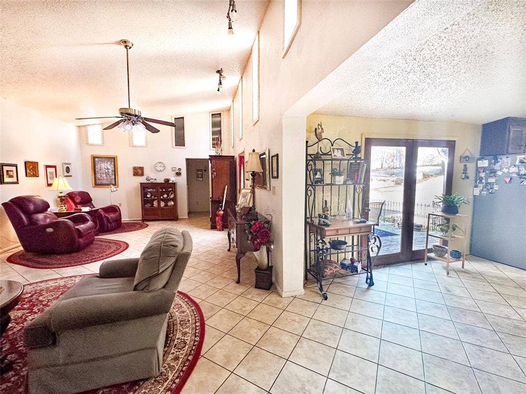 6791 Valley View Drive, Frankston, TX 75763 6791 Valley View Drive, Frankston, TX 75763