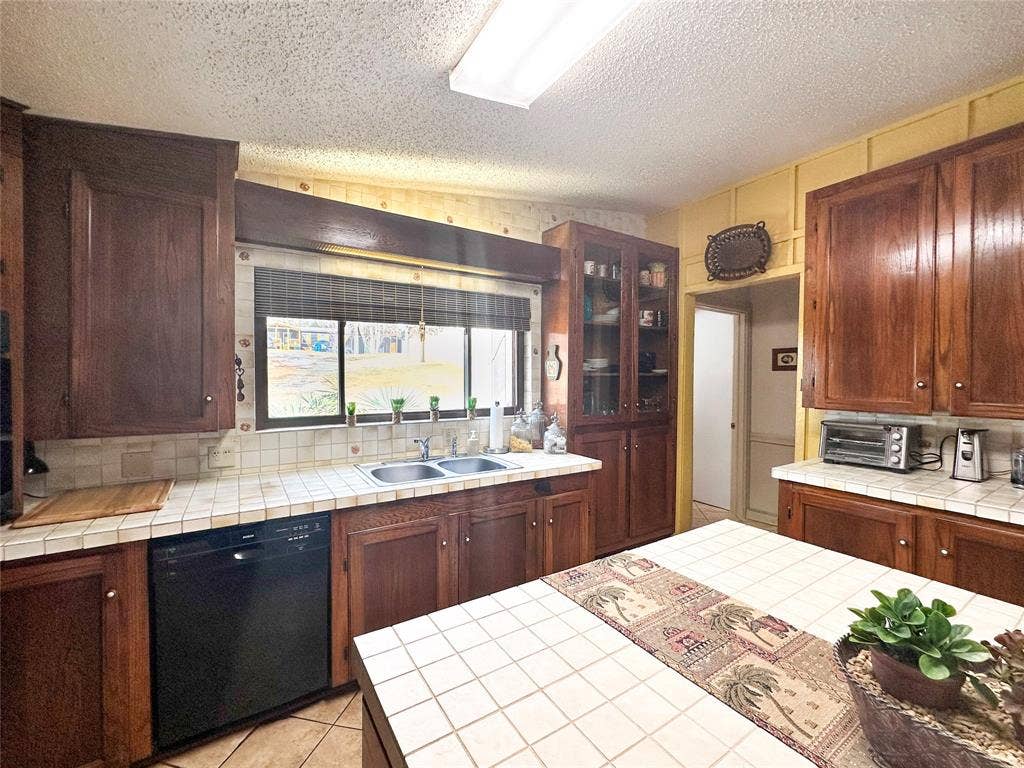 6791 Valley View Drive, Frankston, TX 75763 6791 Valley View Drive, Frankston, TX 75763