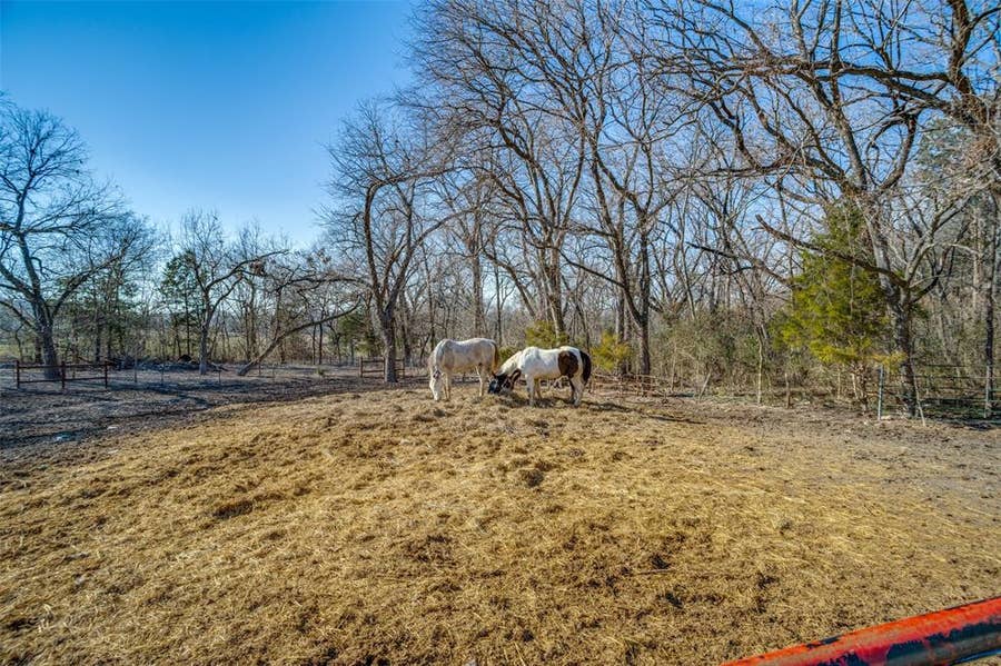 Property photo for 2111 Private Road 5499, McKinney, TX