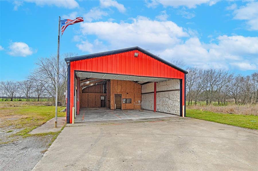 Property photo for 1250 State Highway 205, McLendon Chisholm, TX