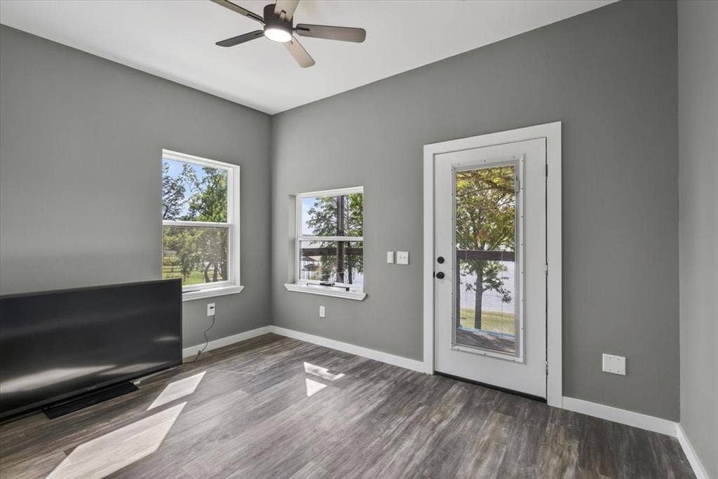 11194 Lakeside Lane, Mabank, TX 75156 11194 Lakeside Lane, Mabank, TX 75156