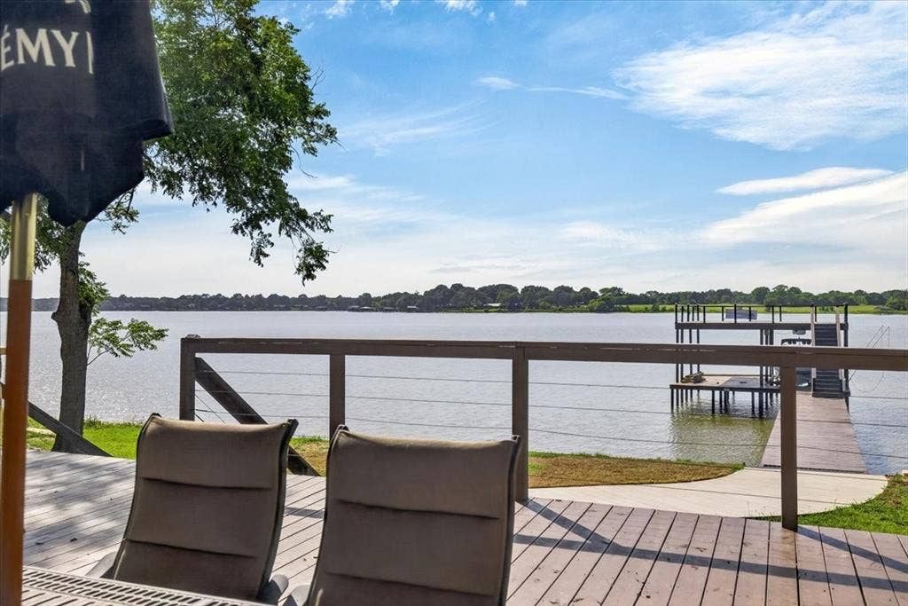 11194 Lakeside Lane, Mabank, TX 75156 11194 Lakeside Lane, Mabank, TX 75156