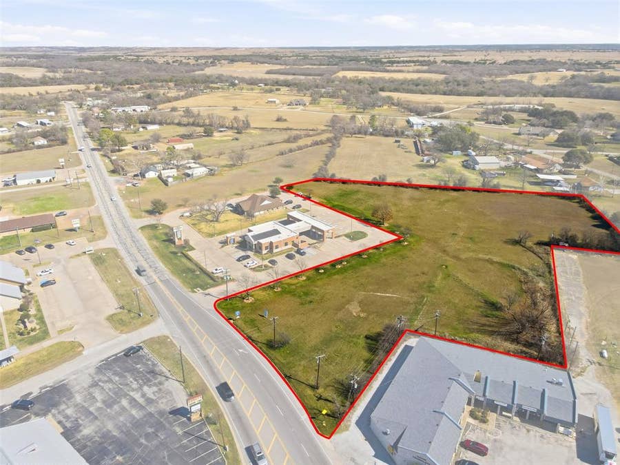 Property photo for 2915 Fall Creek Highway, Granbury, TX