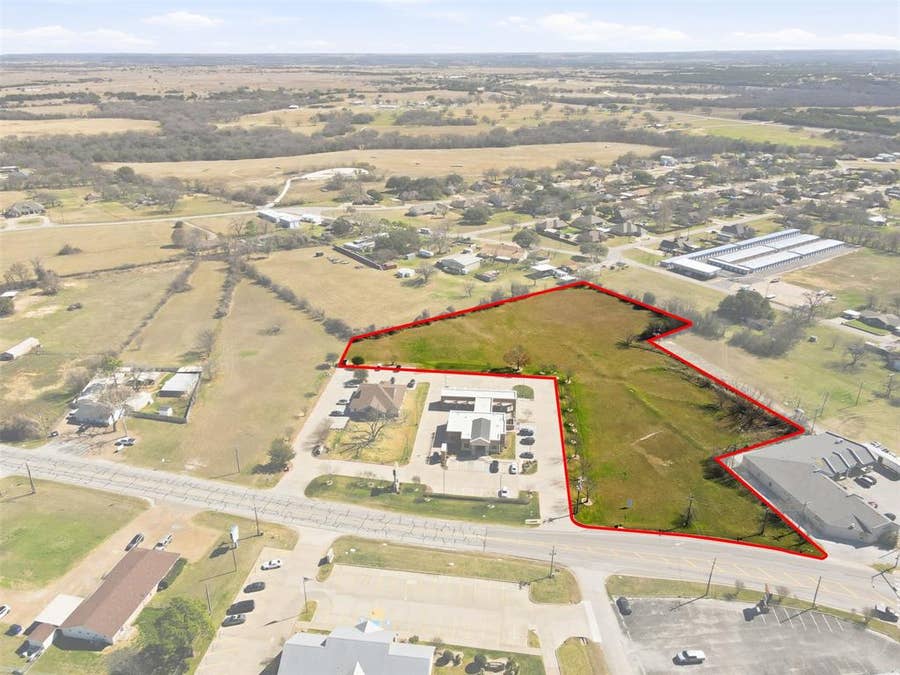 Property photo for 2915 N Fall Creek Highway, Granbury, TX