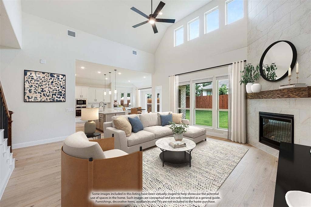 3305 Emerald Trace Drive, Denton, TX 76226 3305 Emerald Trace Drive, Denton, TX 76226