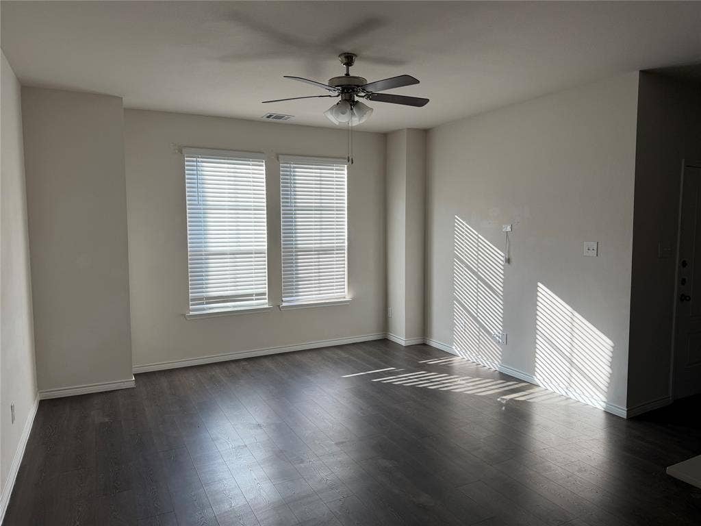 1924 Buffalo Hill Drive, Mesquite, TX 75149