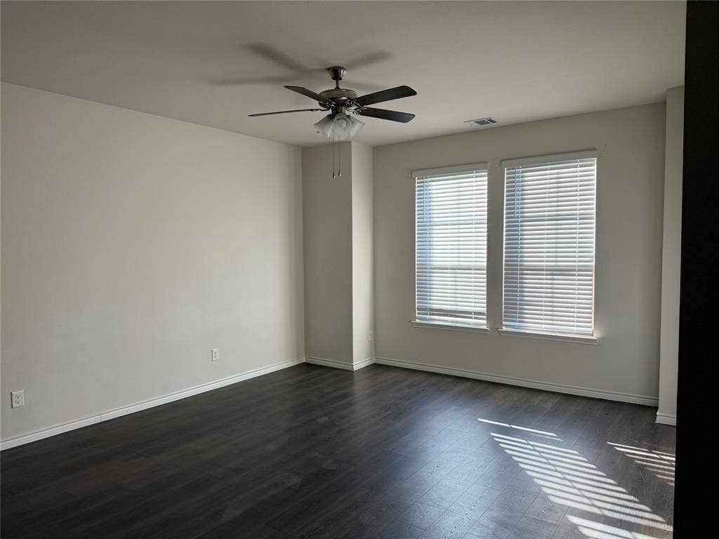 1924 Buffalo Hill Drive, Mesquite, TX 75149