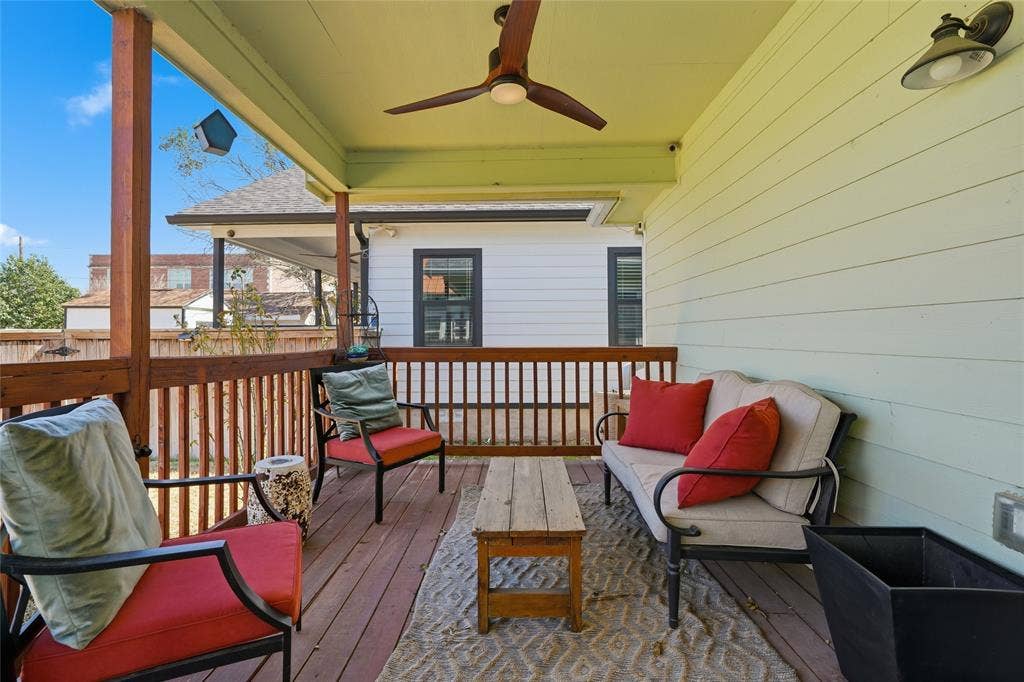 708 S 9th Street, Waco, TX 76706 708 S 9th Street, Waco, TX 76706