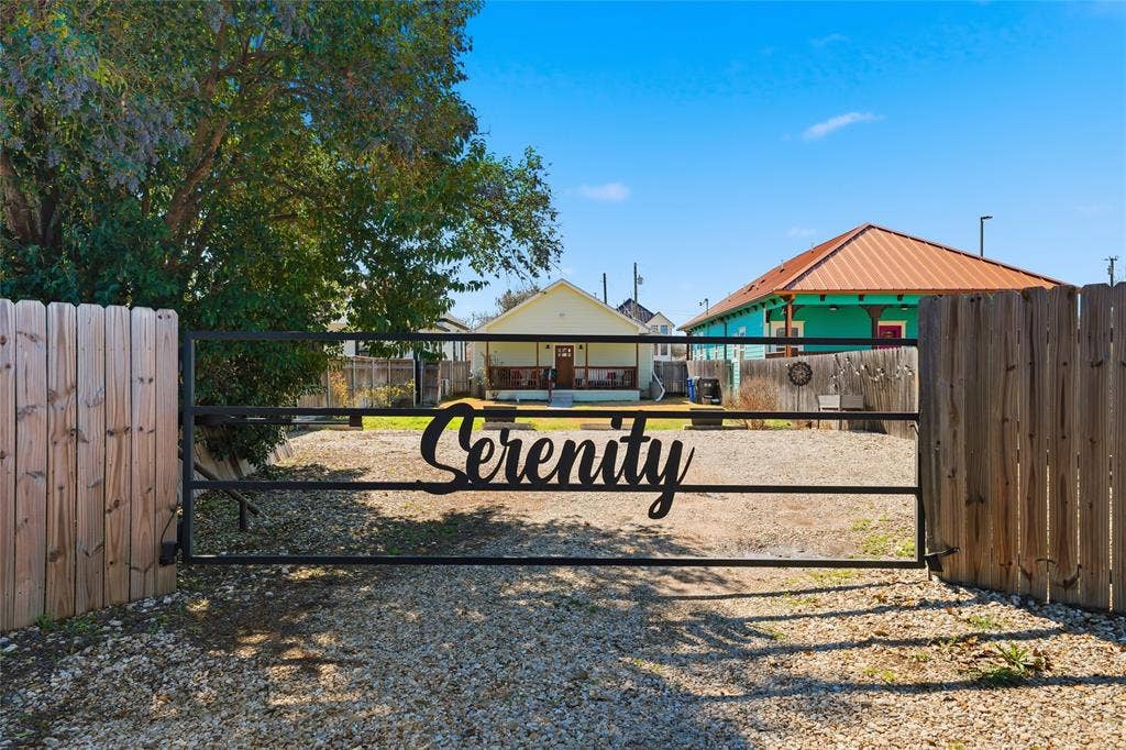 708 S 9th Street, Waco, TX 76706 708 S 9th Street, Waco, TX 76706